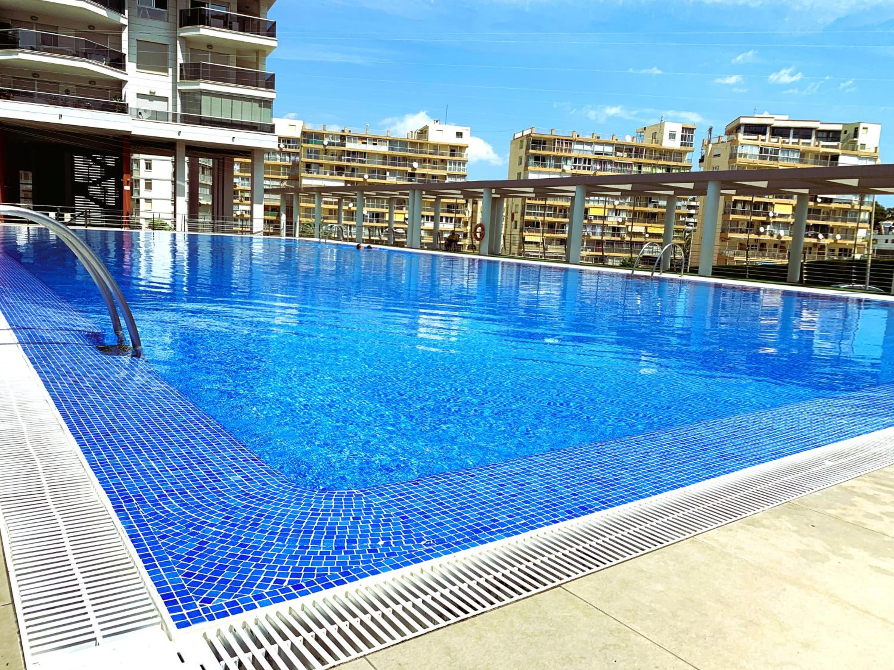 DORADA Primera línea y piscina