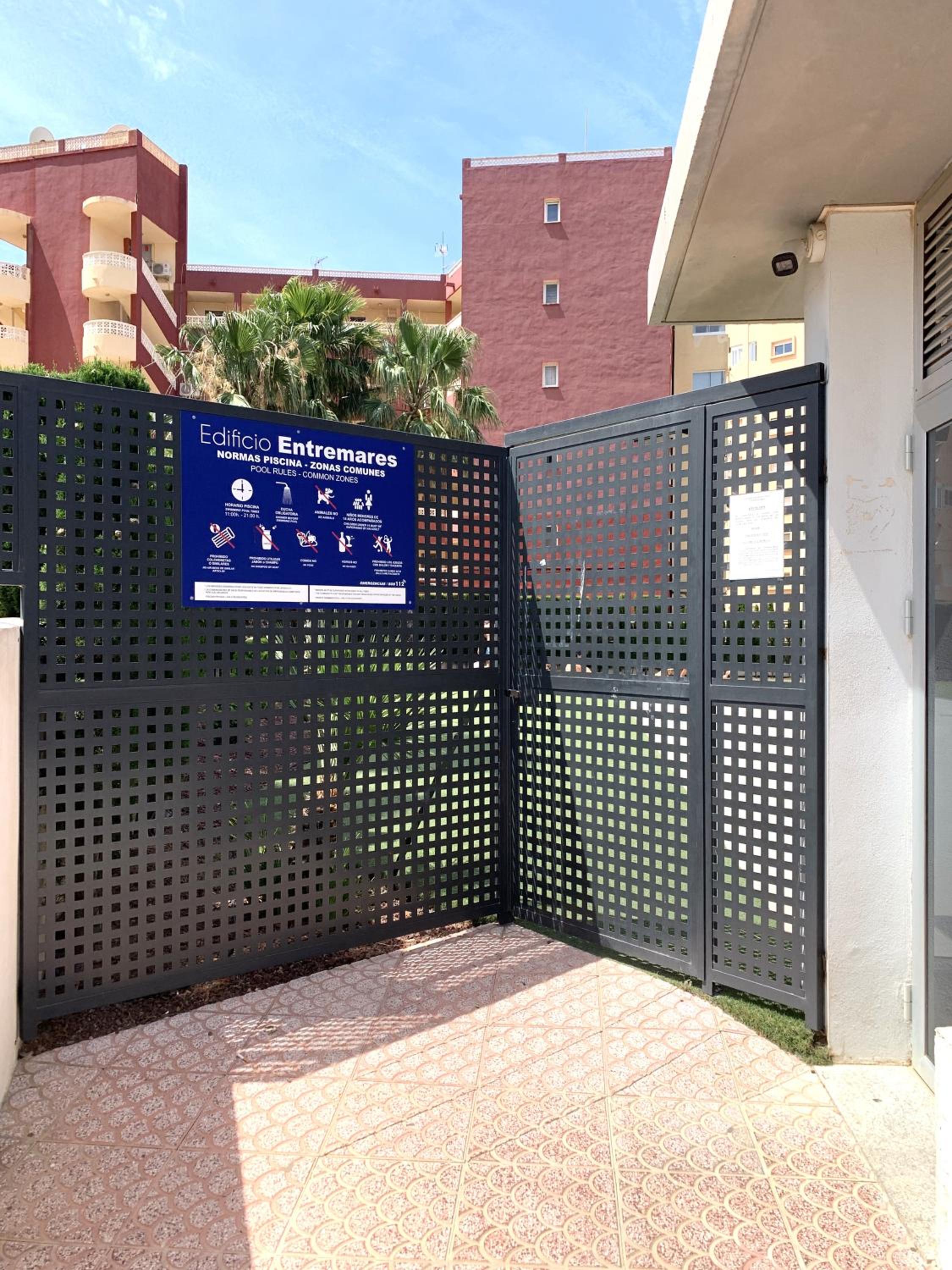 DORADA Primera línea y piscina