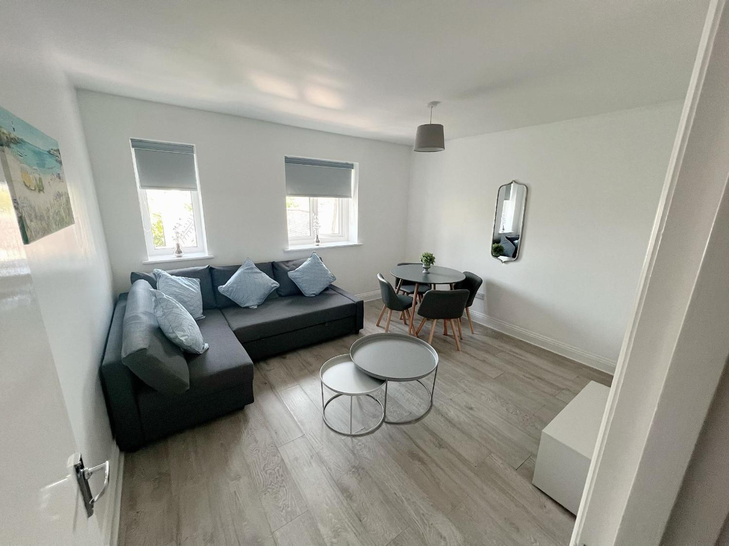 Flat 12 Palm Court view 2