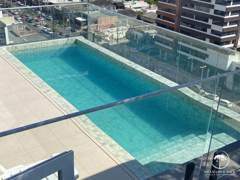 Apt Novo próximo ao mar com piscina