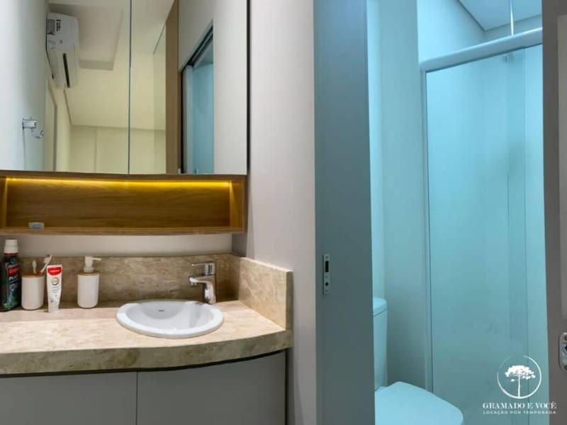 Apt Novo próximo ao mar com piscina
