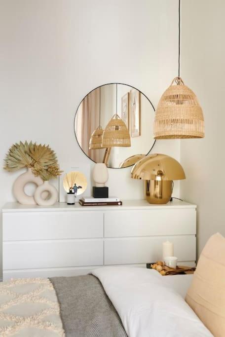 Scandinavian Art 3-BDR Apartment