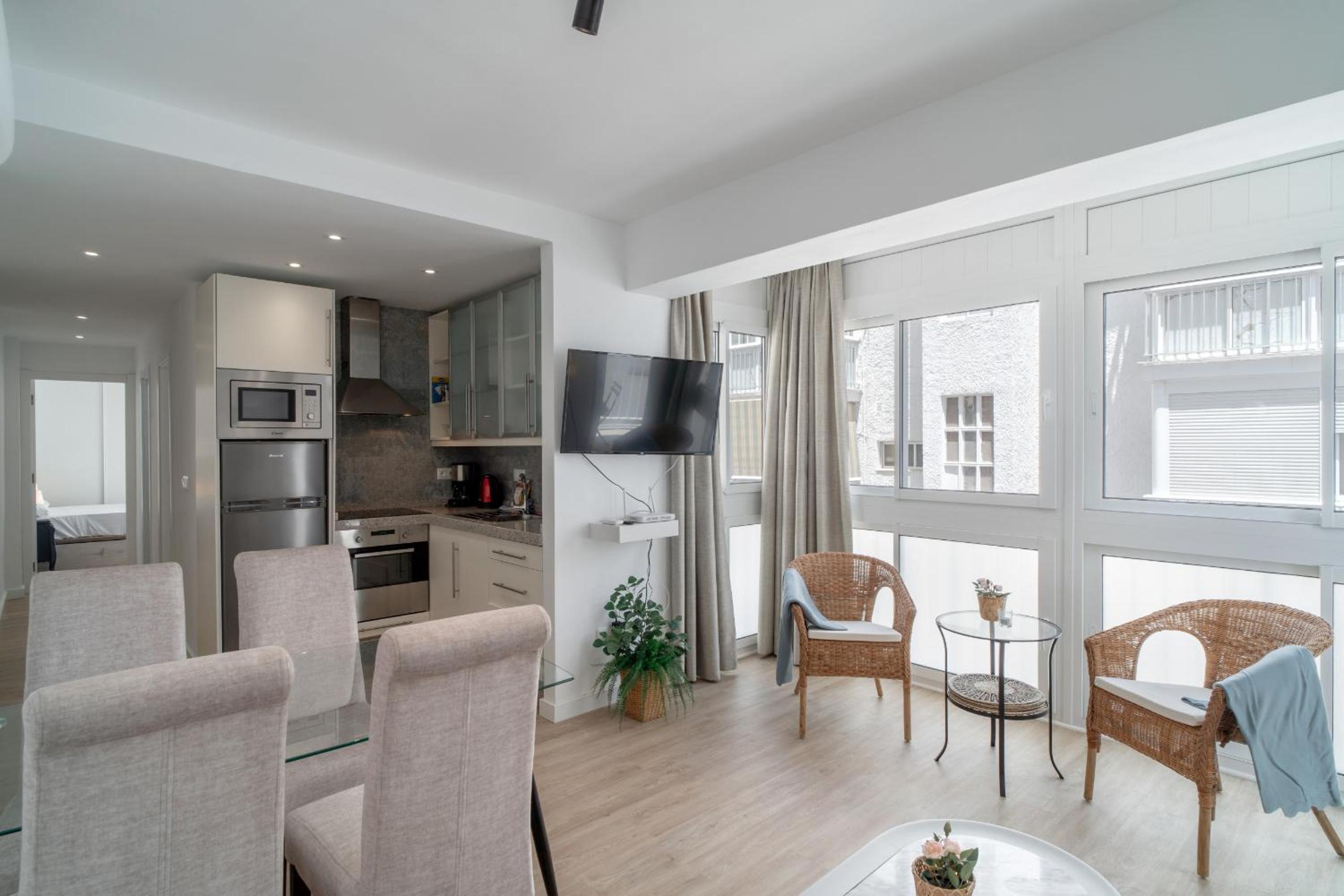 Gaviota Central Living Casasol