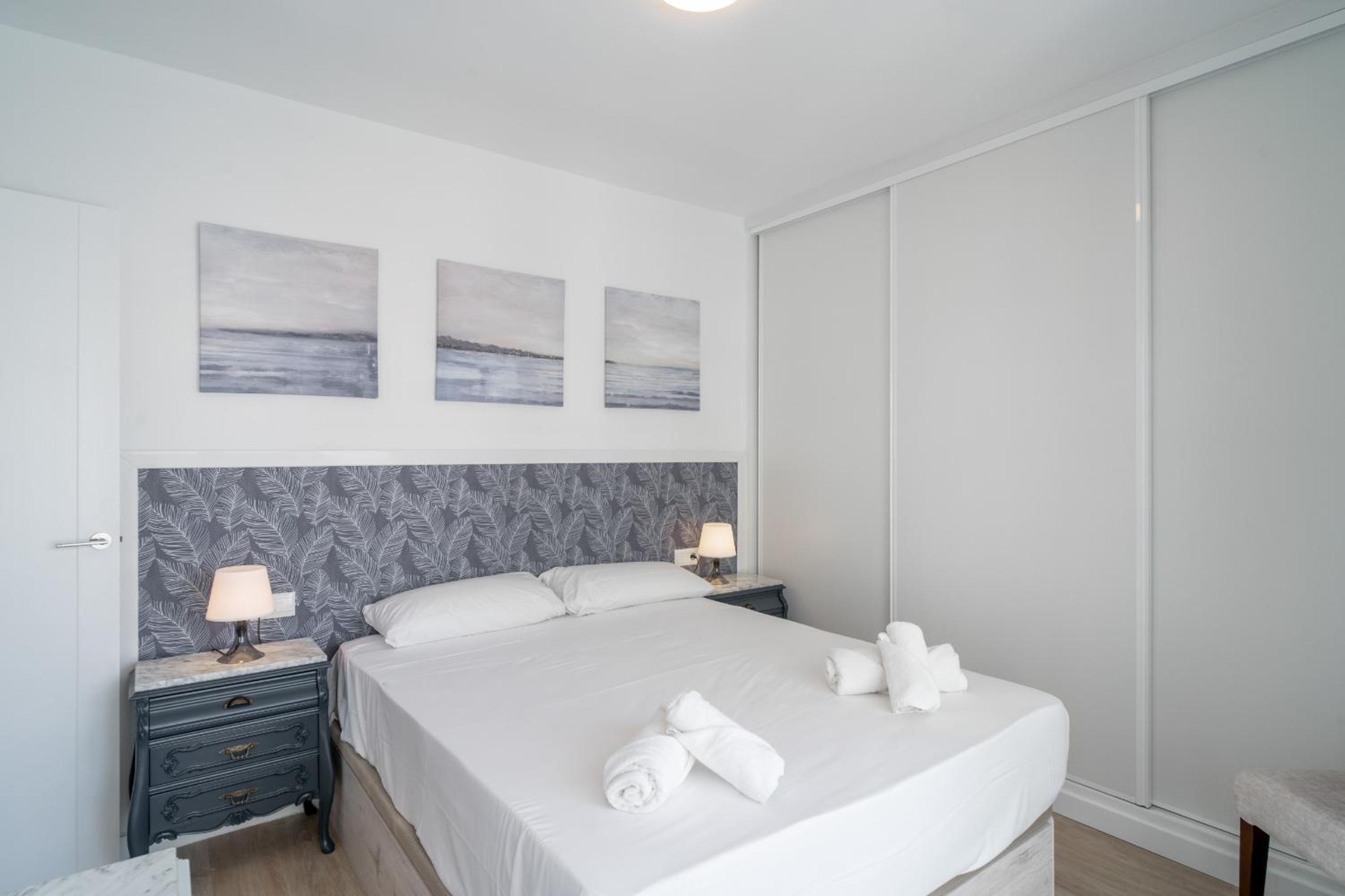 Gaviota Central Living Casasol
