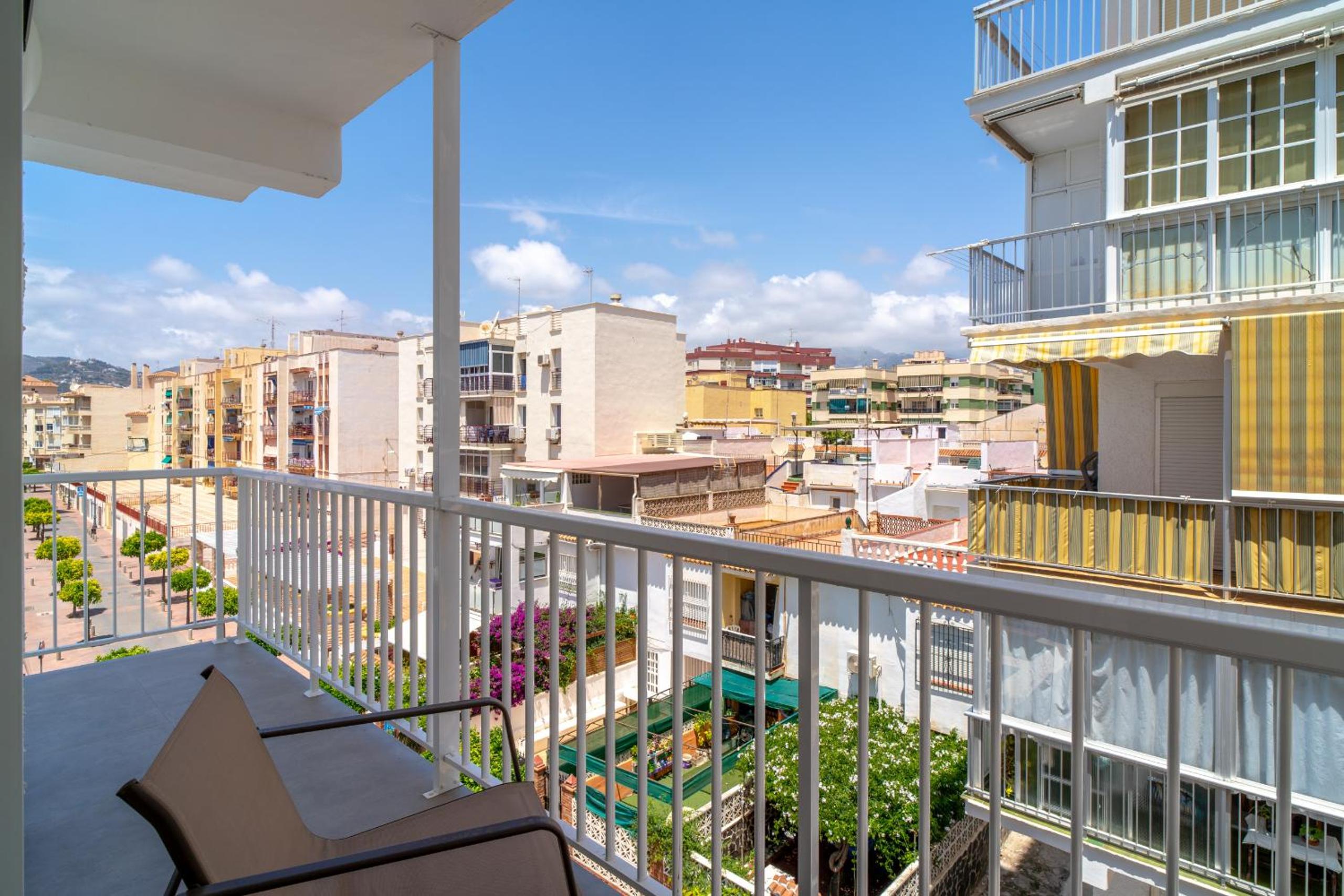 Gaviota Central Living Casasol
