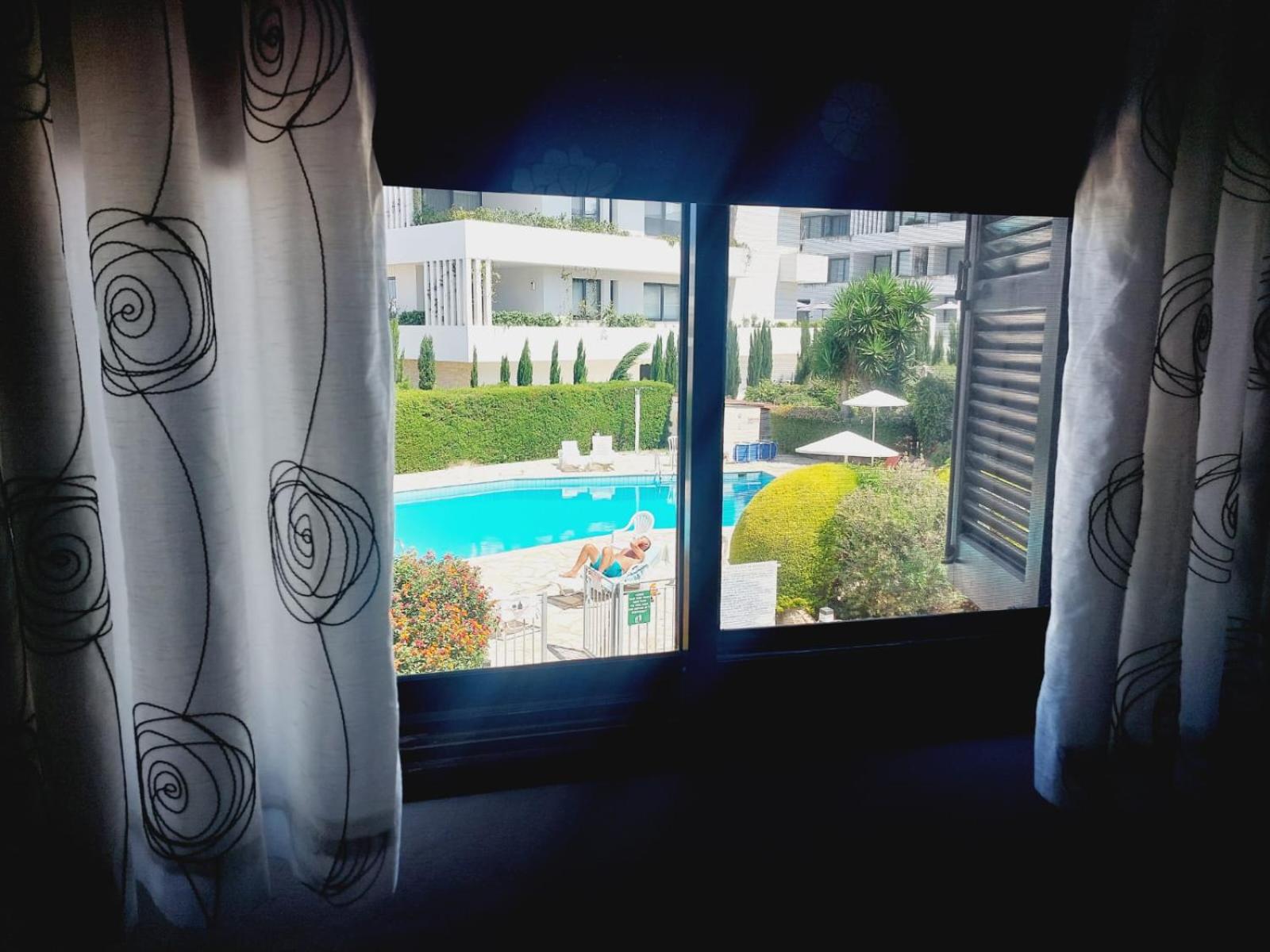 1st Floor 1st Class Pool View Apt.
