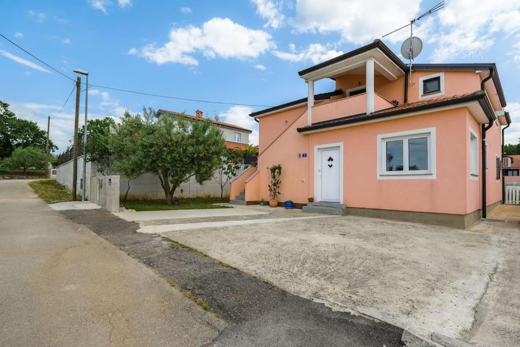 Apartment Orhidea in a peaceful setting near Umag photo 4
