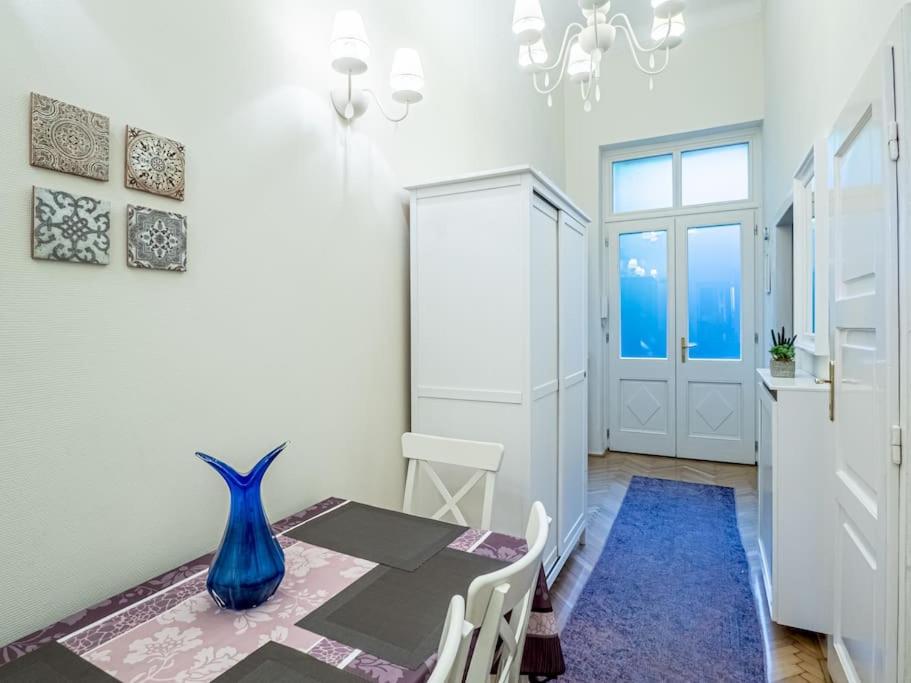 Westend Apartment