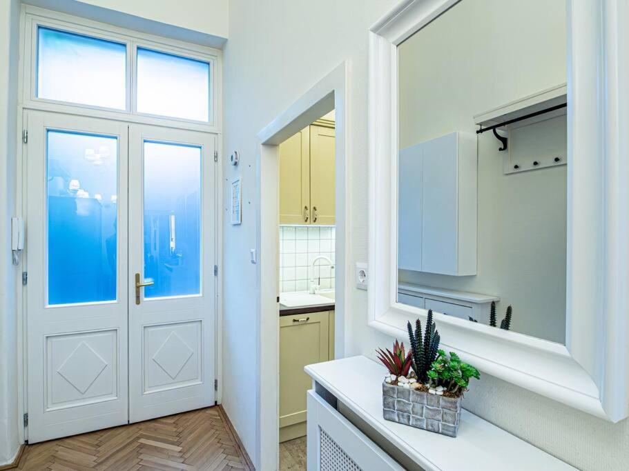 Westend Apartment