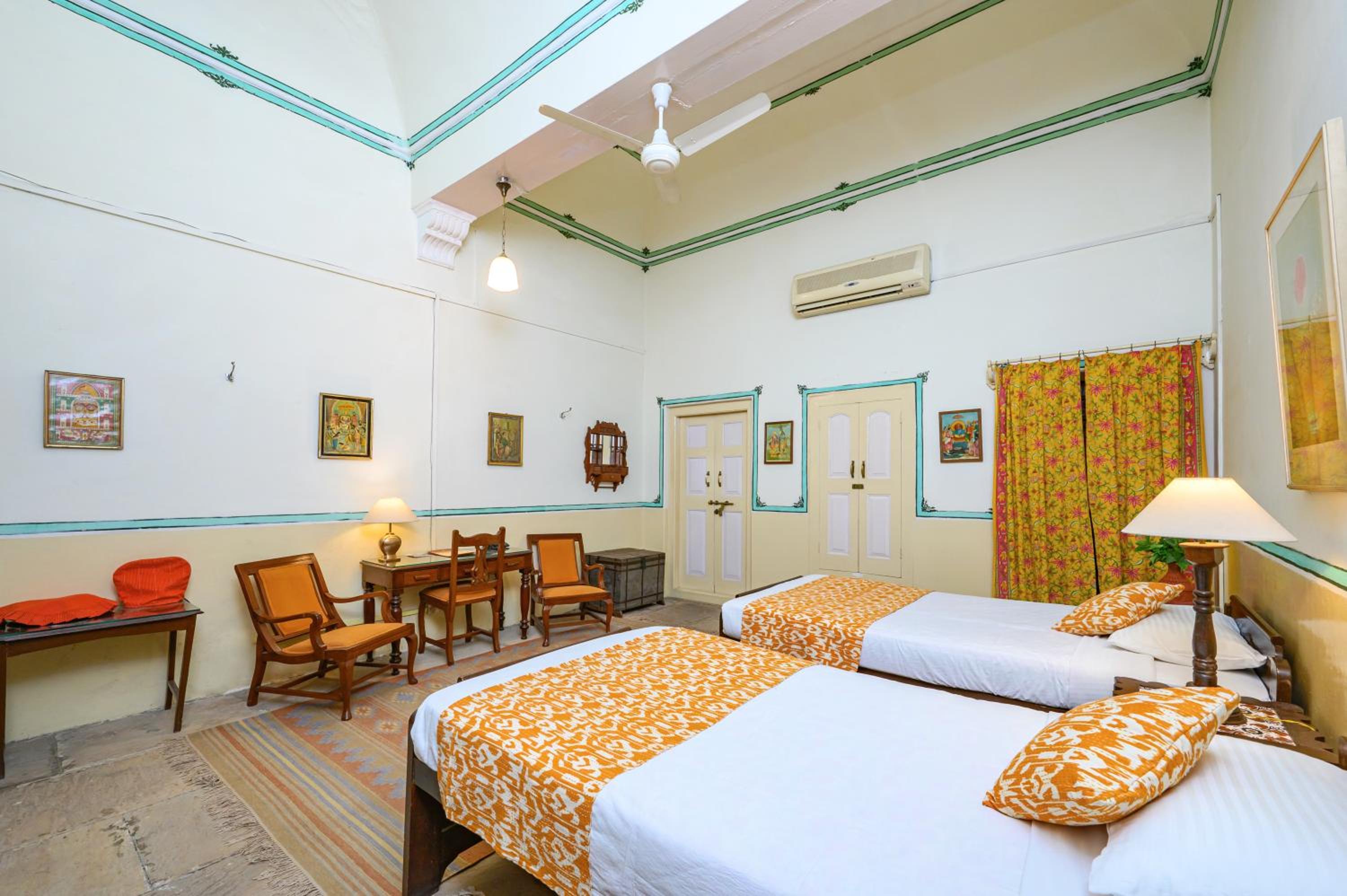 Neemrana's - Piramal Haveli