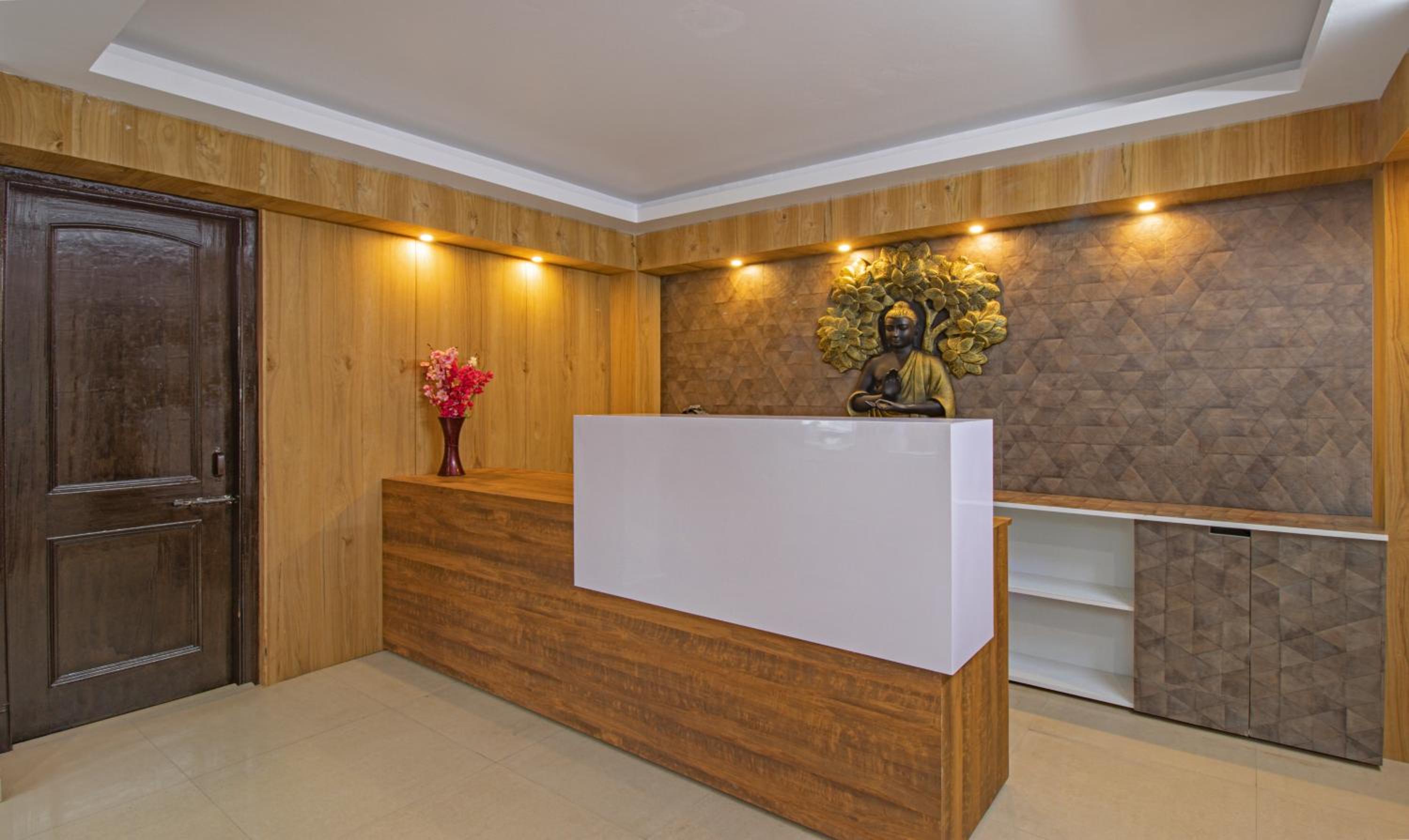Mussoorie Vacations - Itsy Hotels Peak View, 300 Mts From Mall Road - Property Image 7
