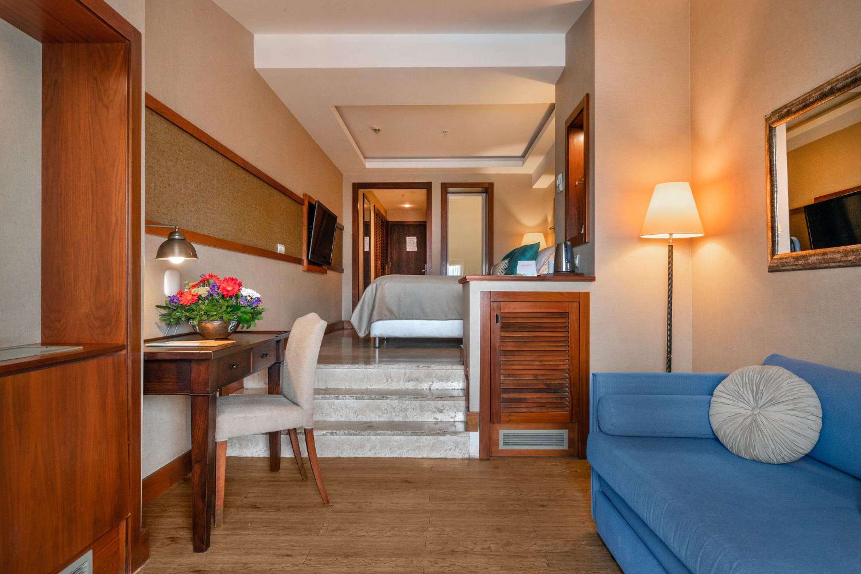 Marti Resort Deluxe Hotel — photo 128