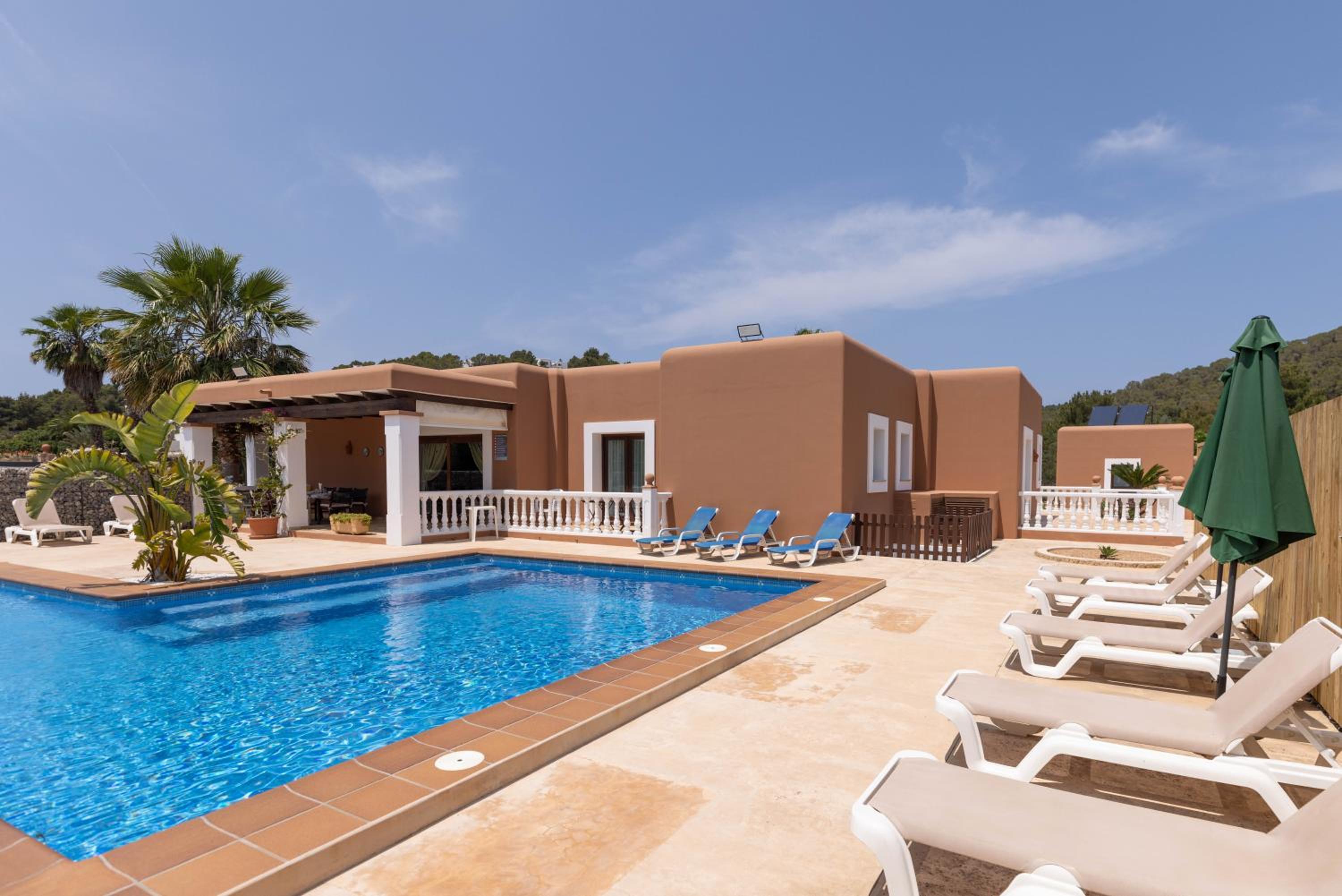 Villa Evie view 3