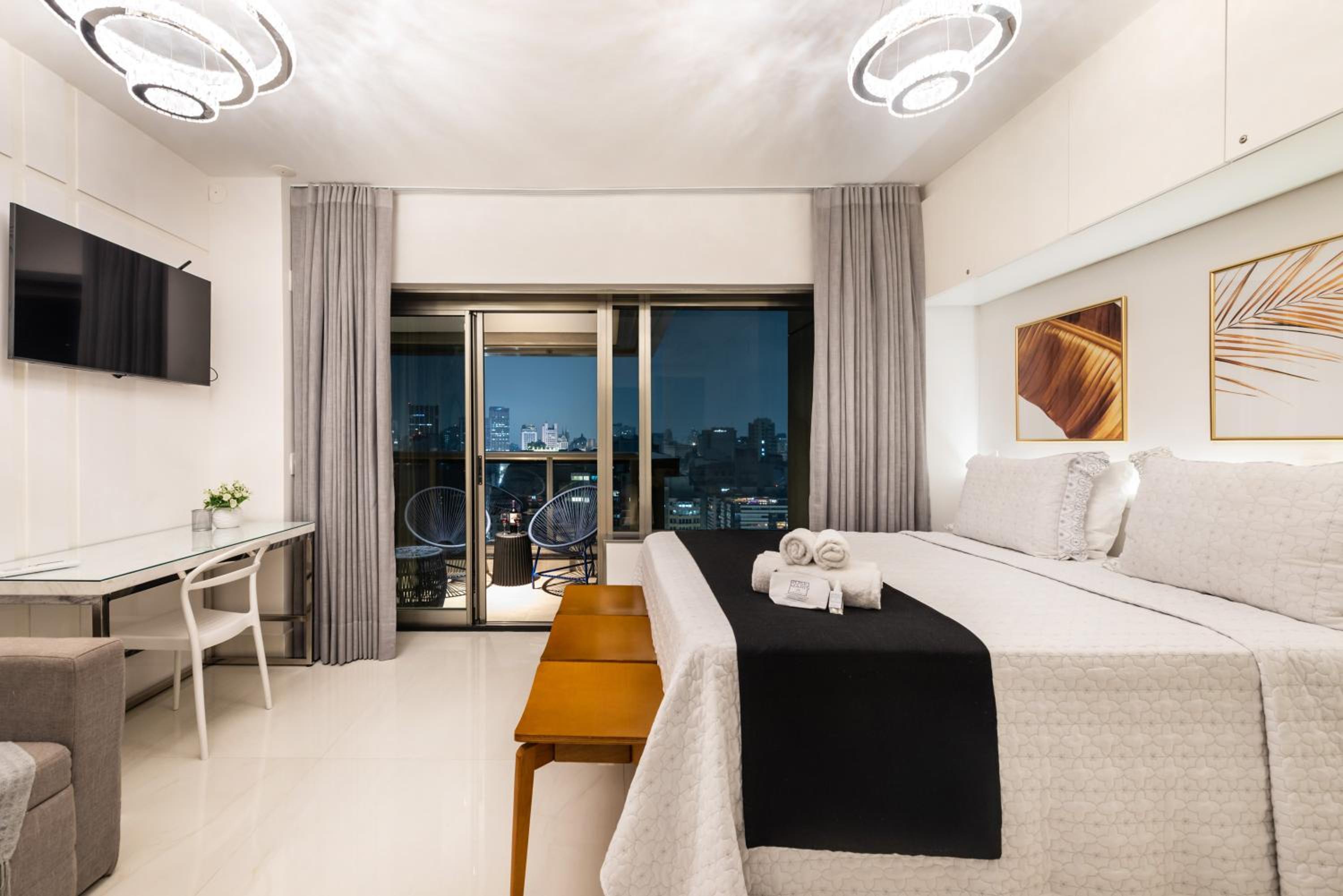 Rosemari's Apartments Studio Premium Republica SP com Piscina