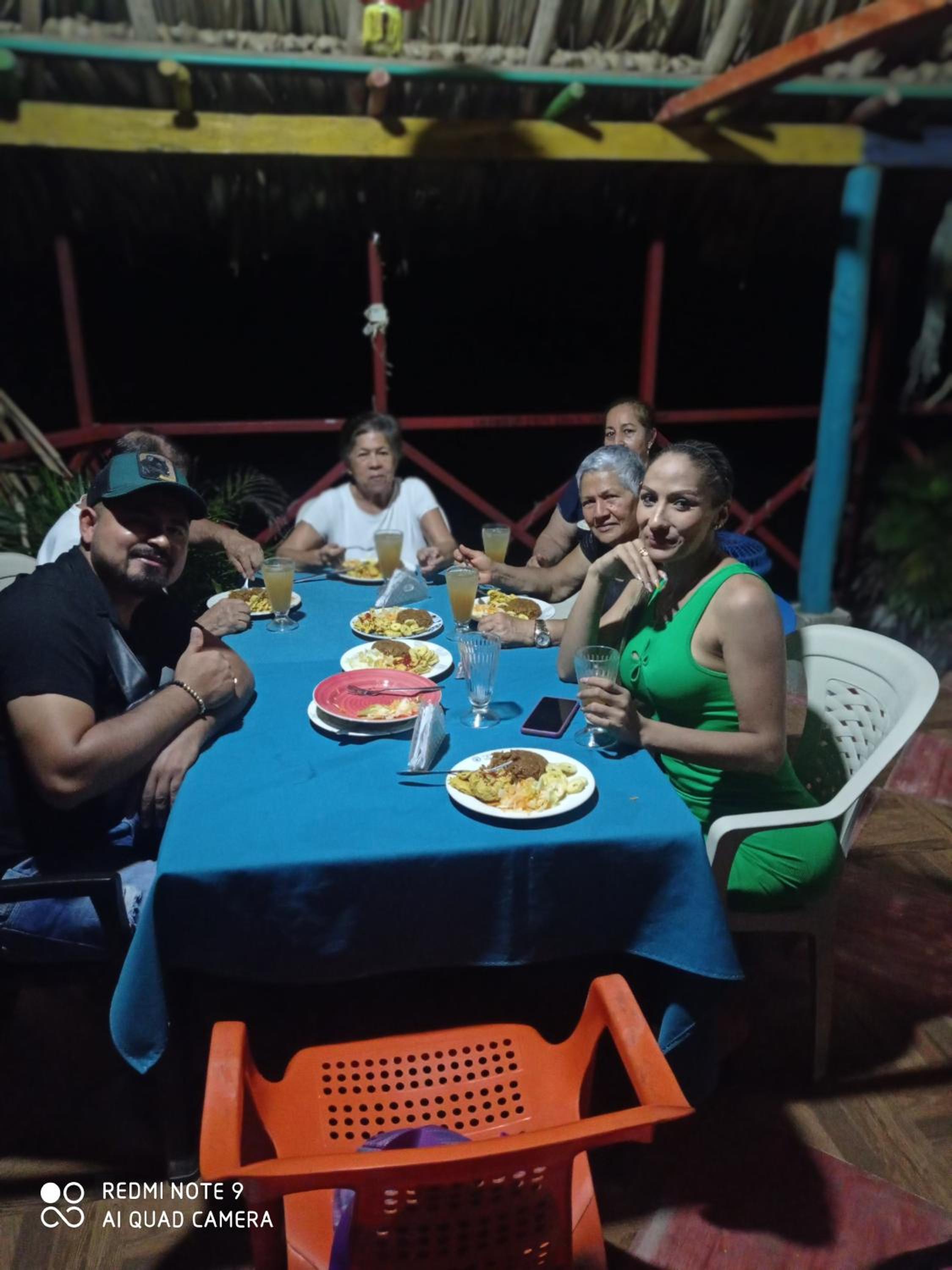 HOSTAL BELLEZA TROPICAL