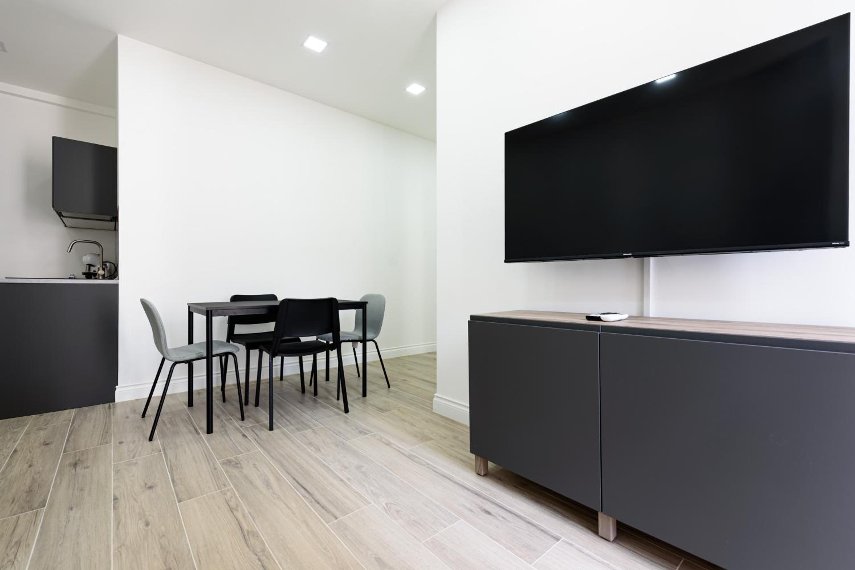 Tommaseo seaside apartments