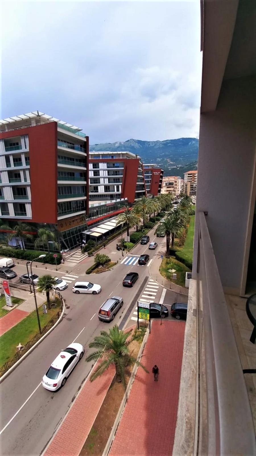 BUDVA CENTER ONE BEDROOM APARTMENT view 4