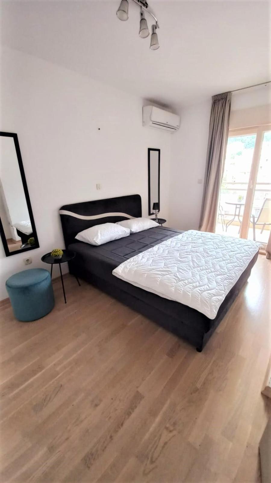 BUDVA CENTER ONE BEDROOM APARTMENT view 5