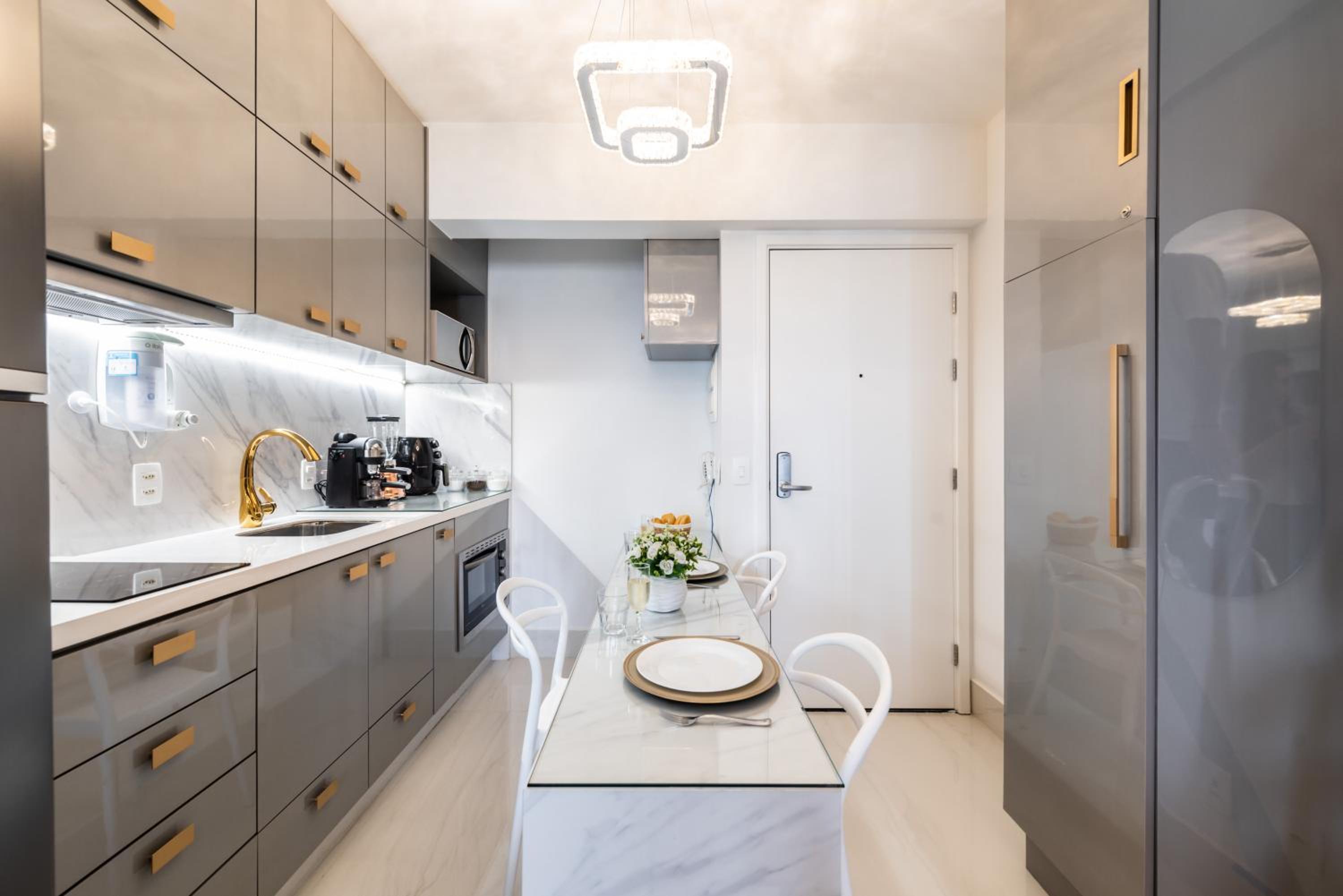 Rosemari's Apartments Studio Premium Republica SP com Piscina