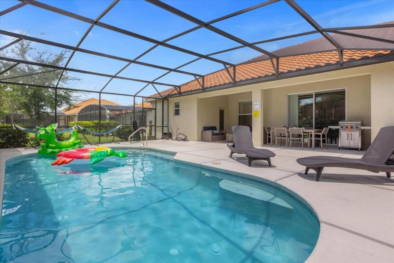 Solterra Resort 5 bedrooms w pool near Disney