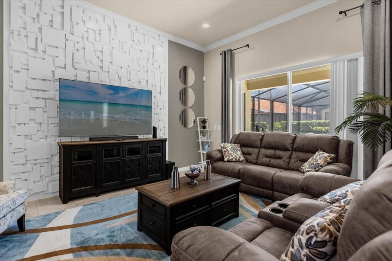 Solterra Resort 5 bedrooms w pool near Disney