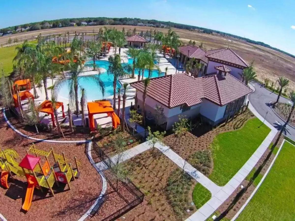 Solterra Resort 5 bedrooms w pool near Disney
