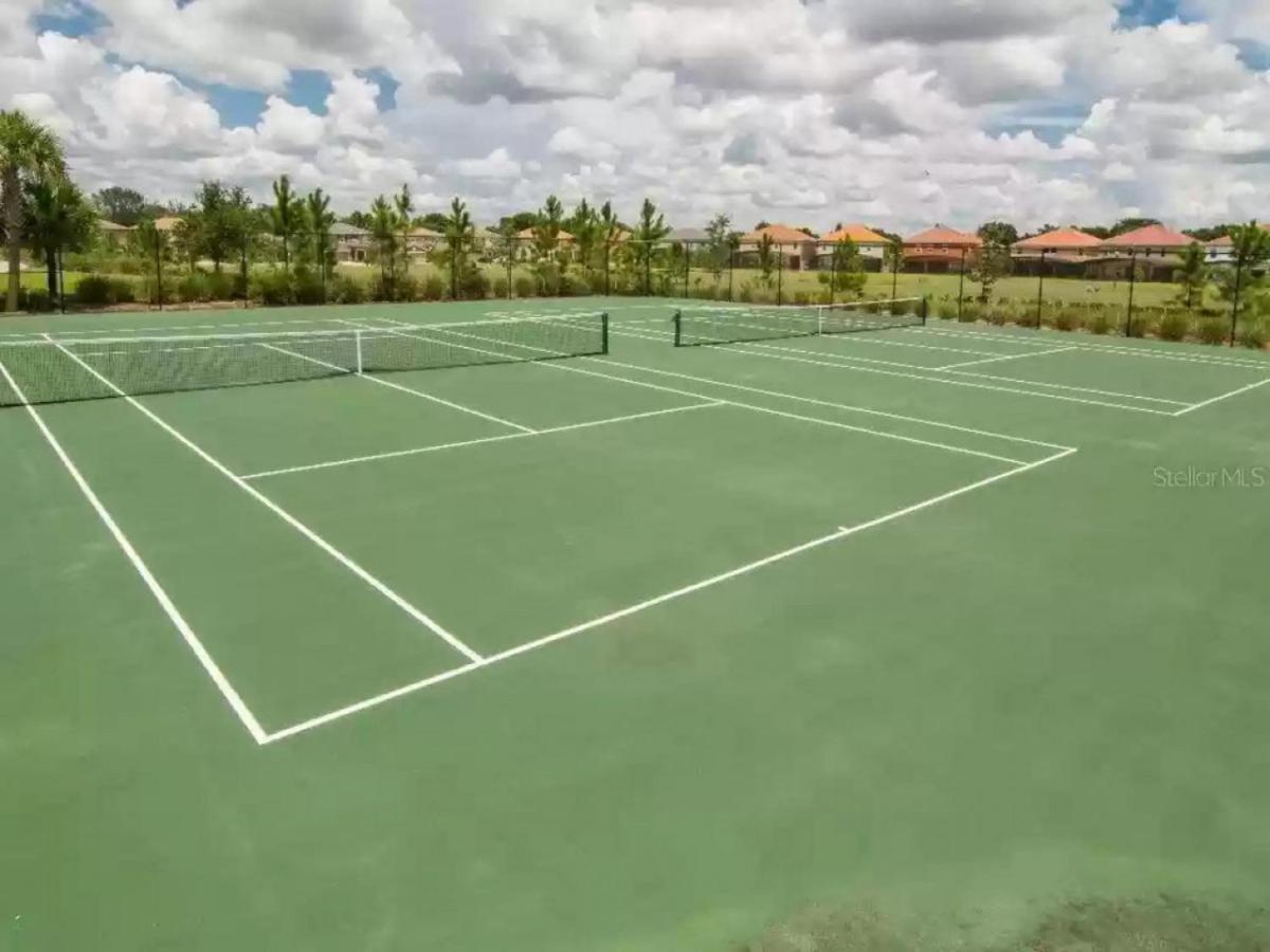 Solterra Resort 5 bedrooms w pool near Disney