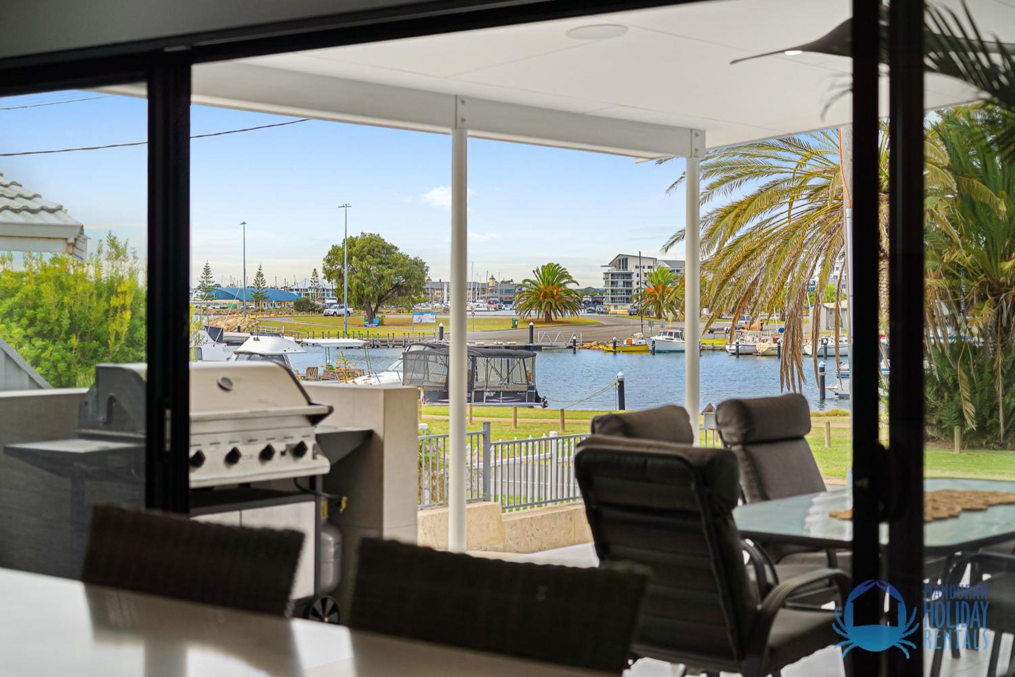 Water Lovers Haven in Mandurah