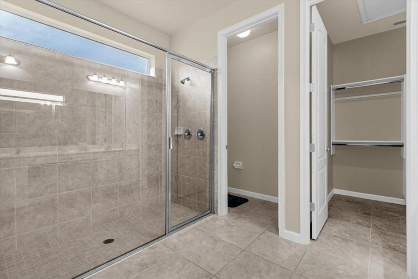 Solterra Resort 5 bedrooms w pool near Disney