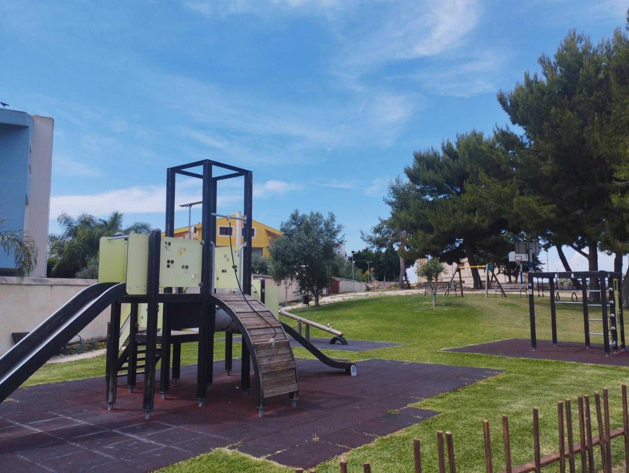 Carlo V Sicilian holidays