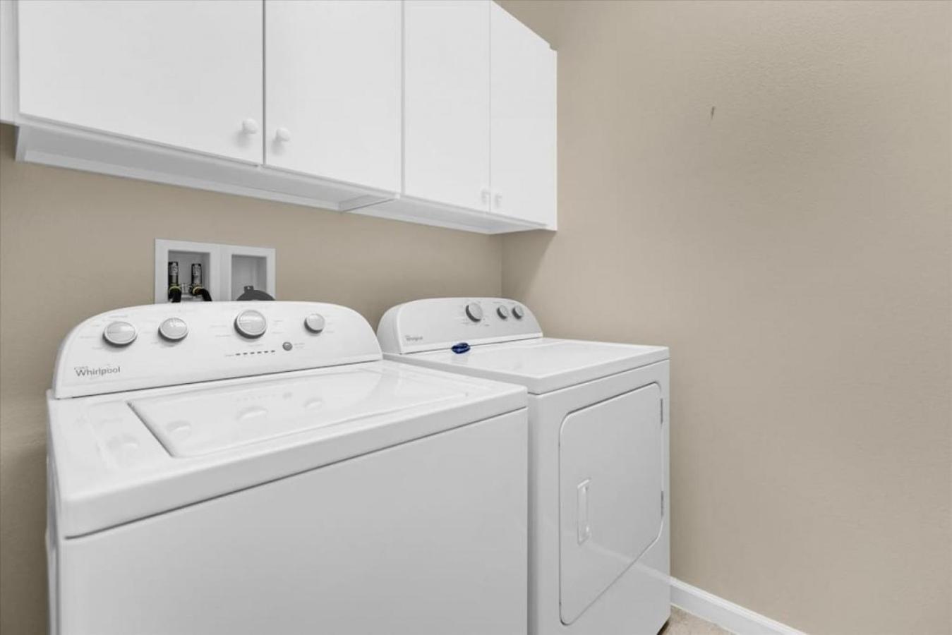 Solterra Resort 5 bedrooms w pool near Disney