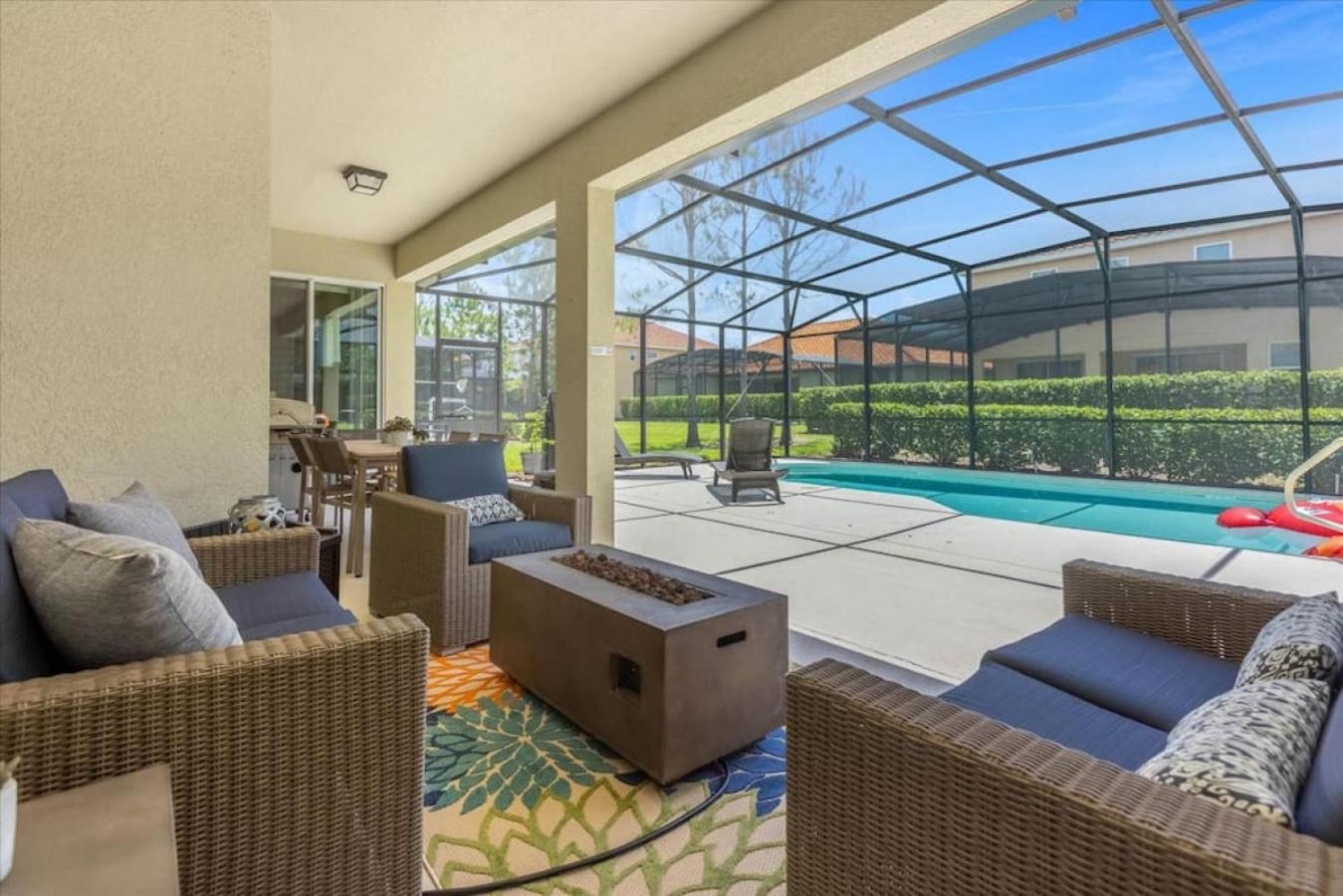 Solterra Resort 5 bedrooms w pool near Disney