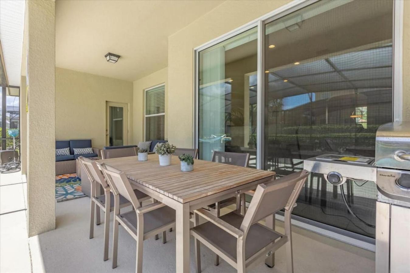 Solterra Resort 5 bedrooms w pool near Disney