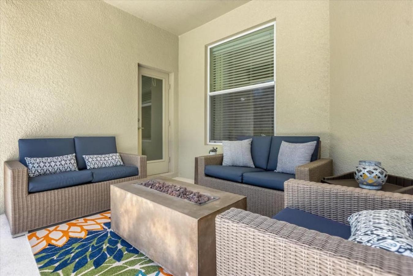 Solterra Resort 5 bedrooms w pool near Disney