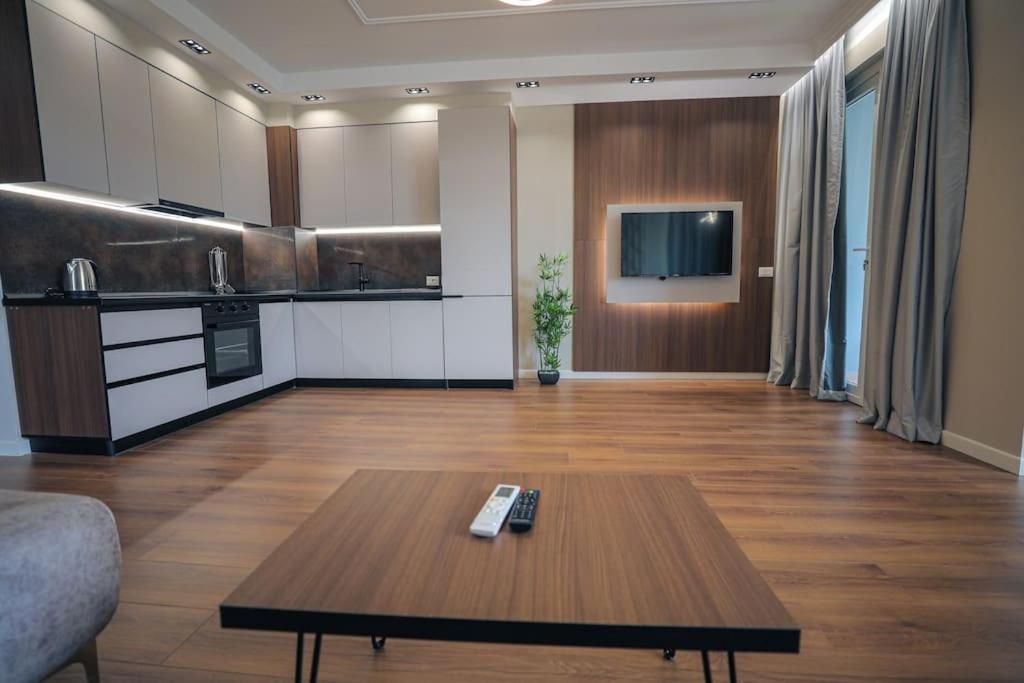 Miku Apartment-Upscale 2BDR Apartment With a Spectacular View