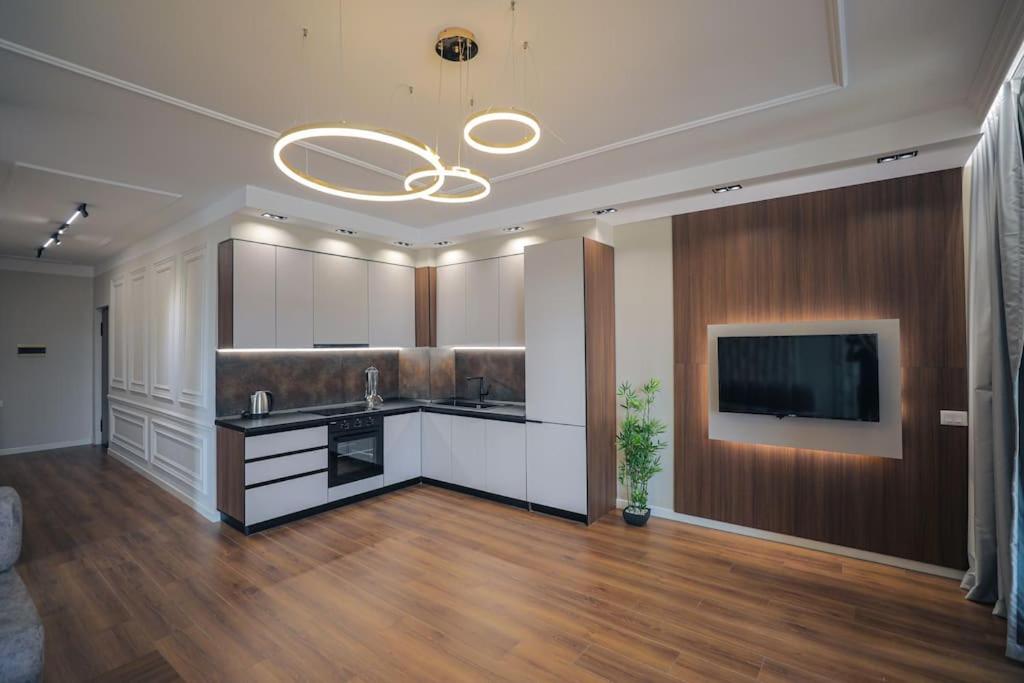 Miku Apartment-Upscale 2BDR Apartment With a Spectacular View
