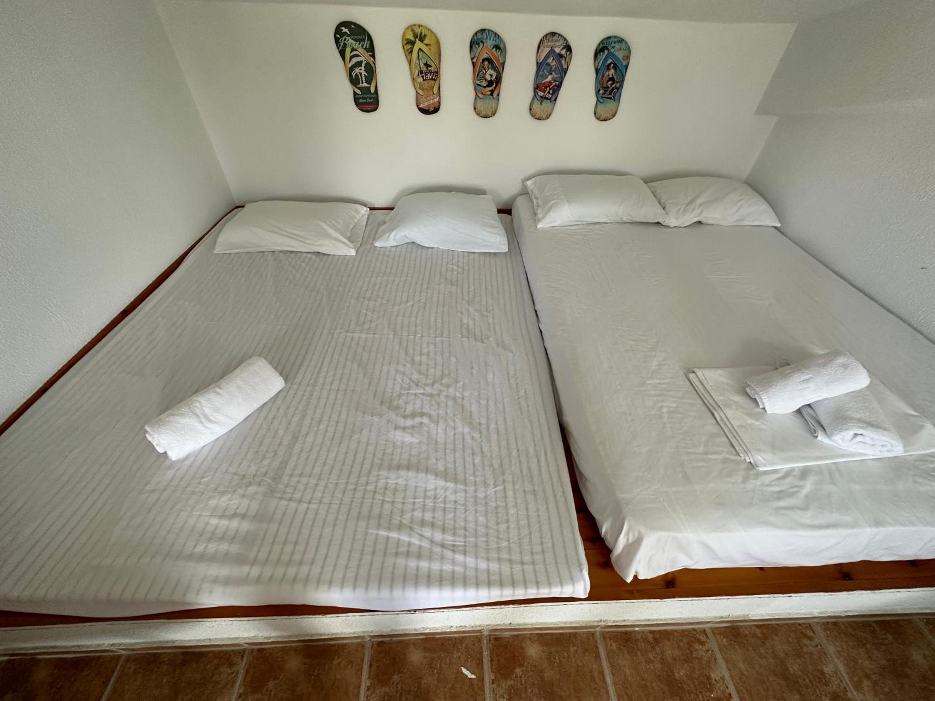 Photo 43