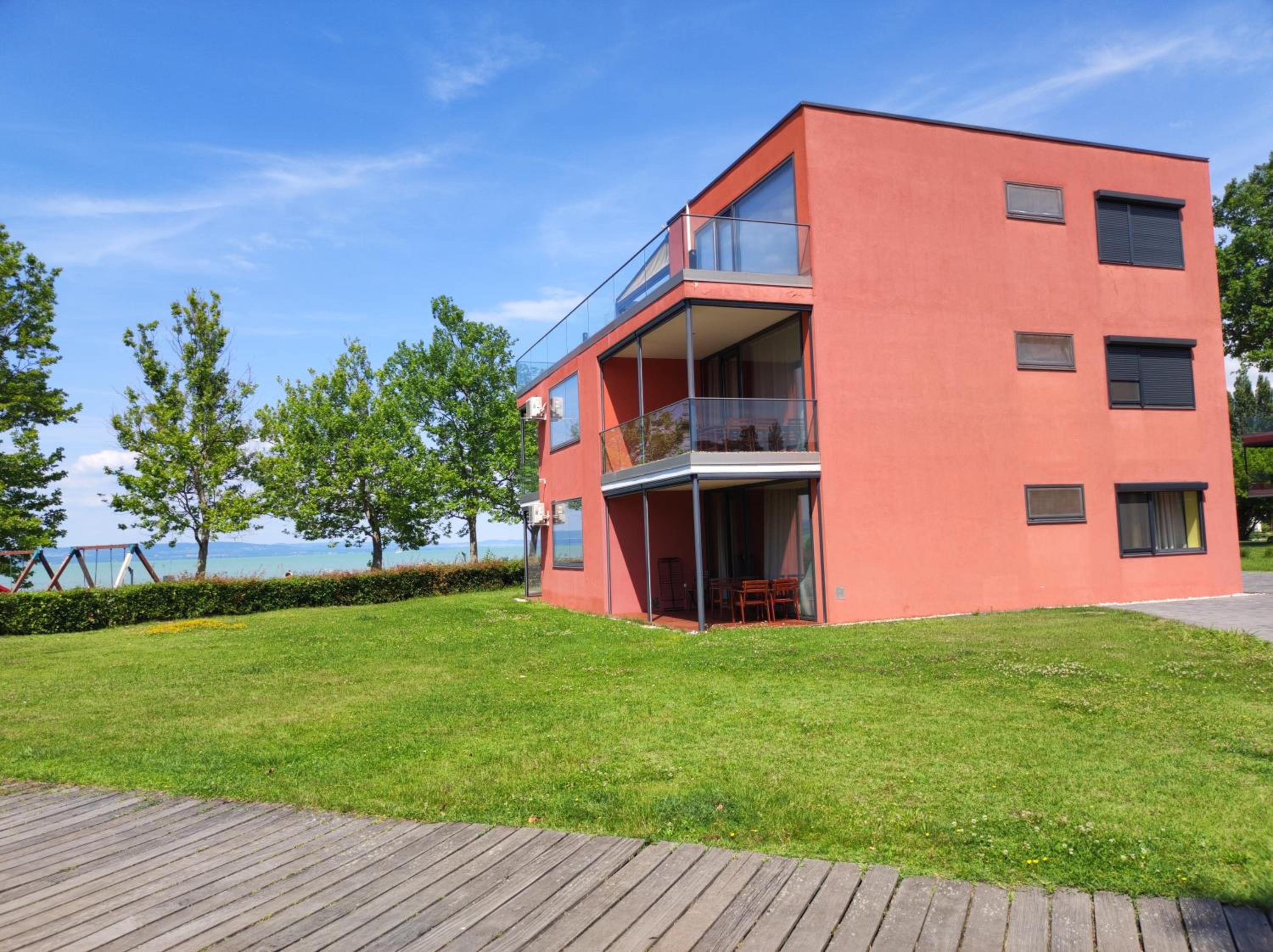 Soleil Apartmanok Balatonlelle