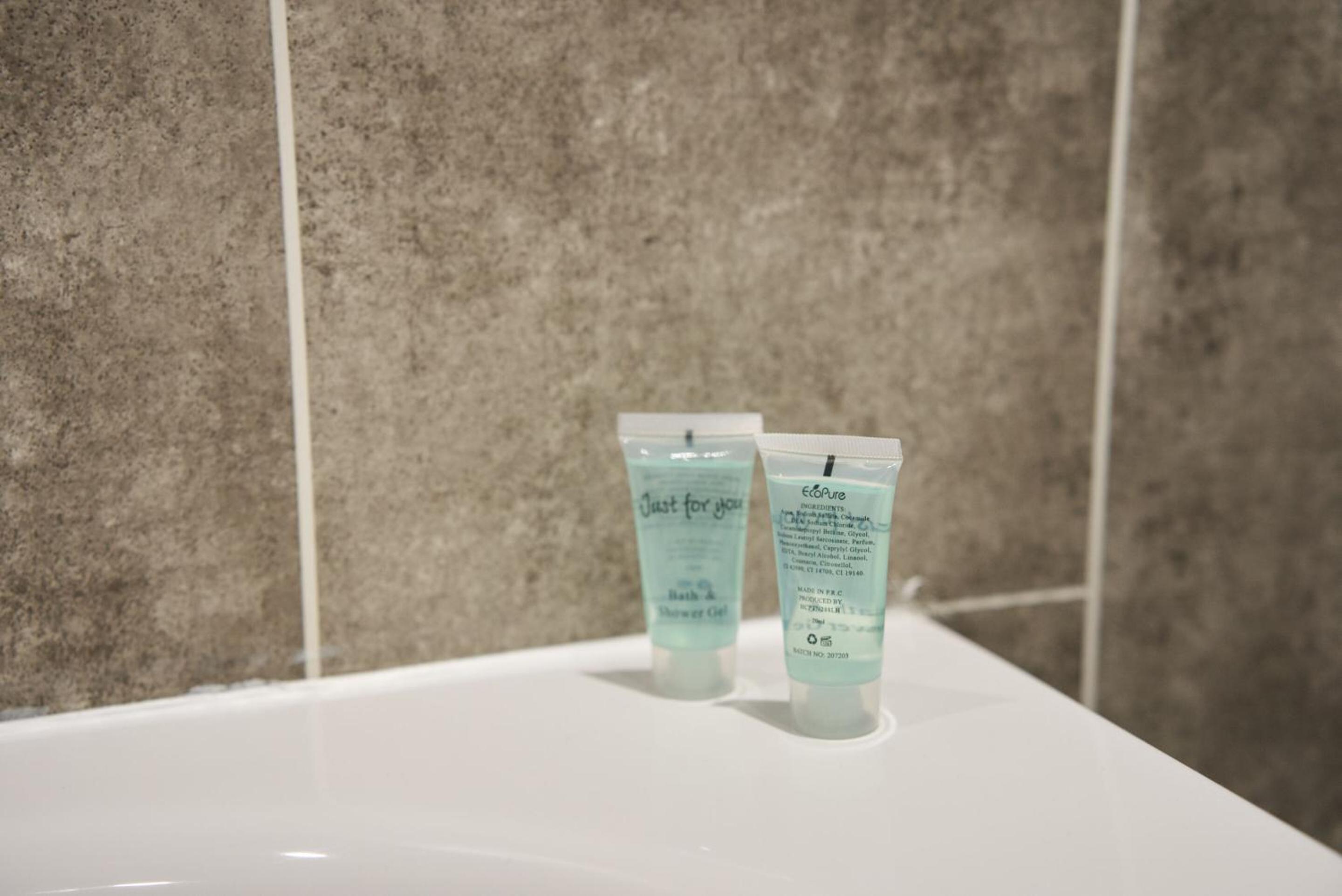 1 BDR House By Caledonia Luxe Stays Short Lets & Serviced Accommodation Lanark
