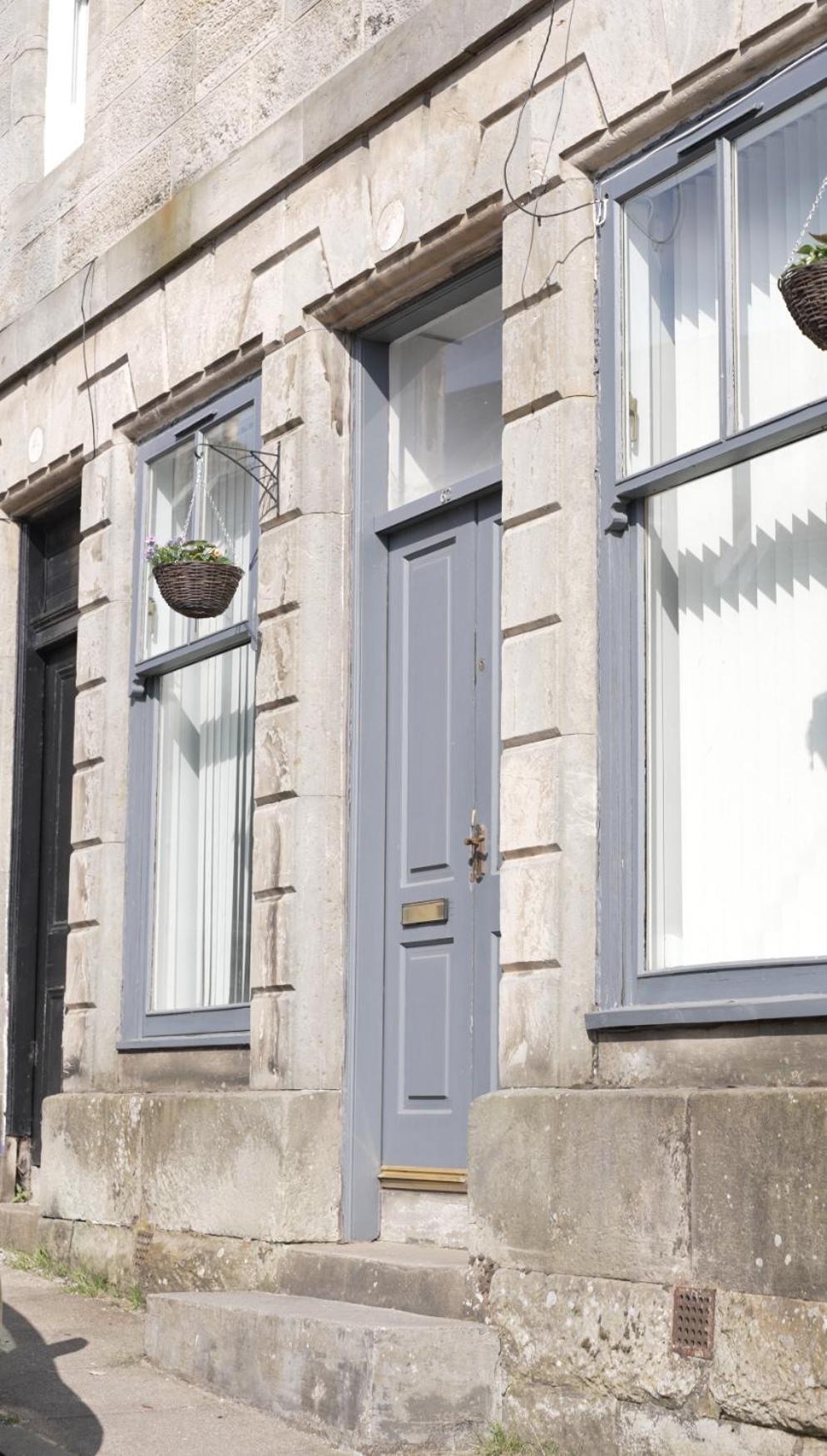 1 BDR House By Caledonia Luxe Stays Short Lets & Serviced Accommodation Lanark