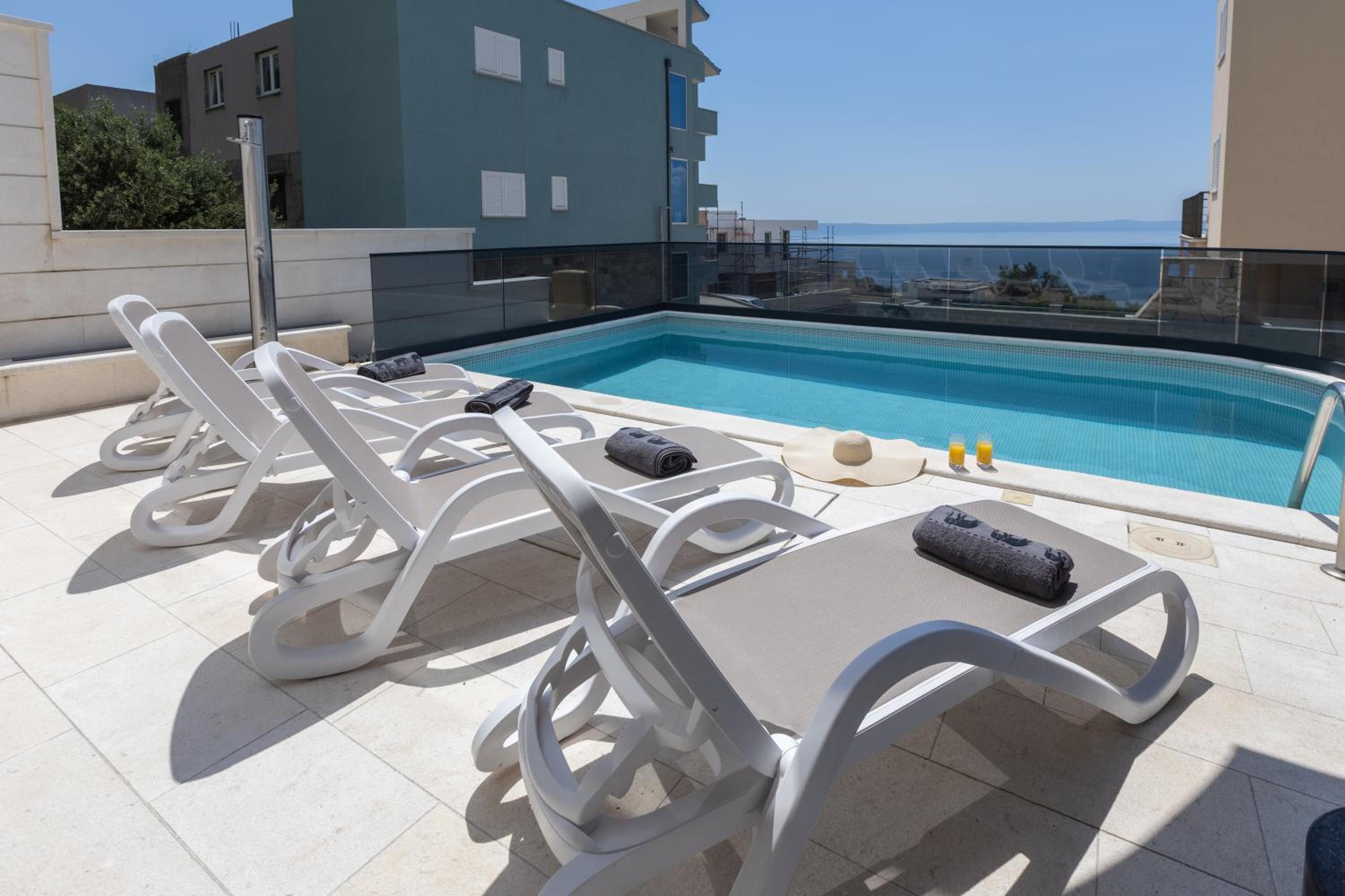 Villa Toni with pool and jacuzzi