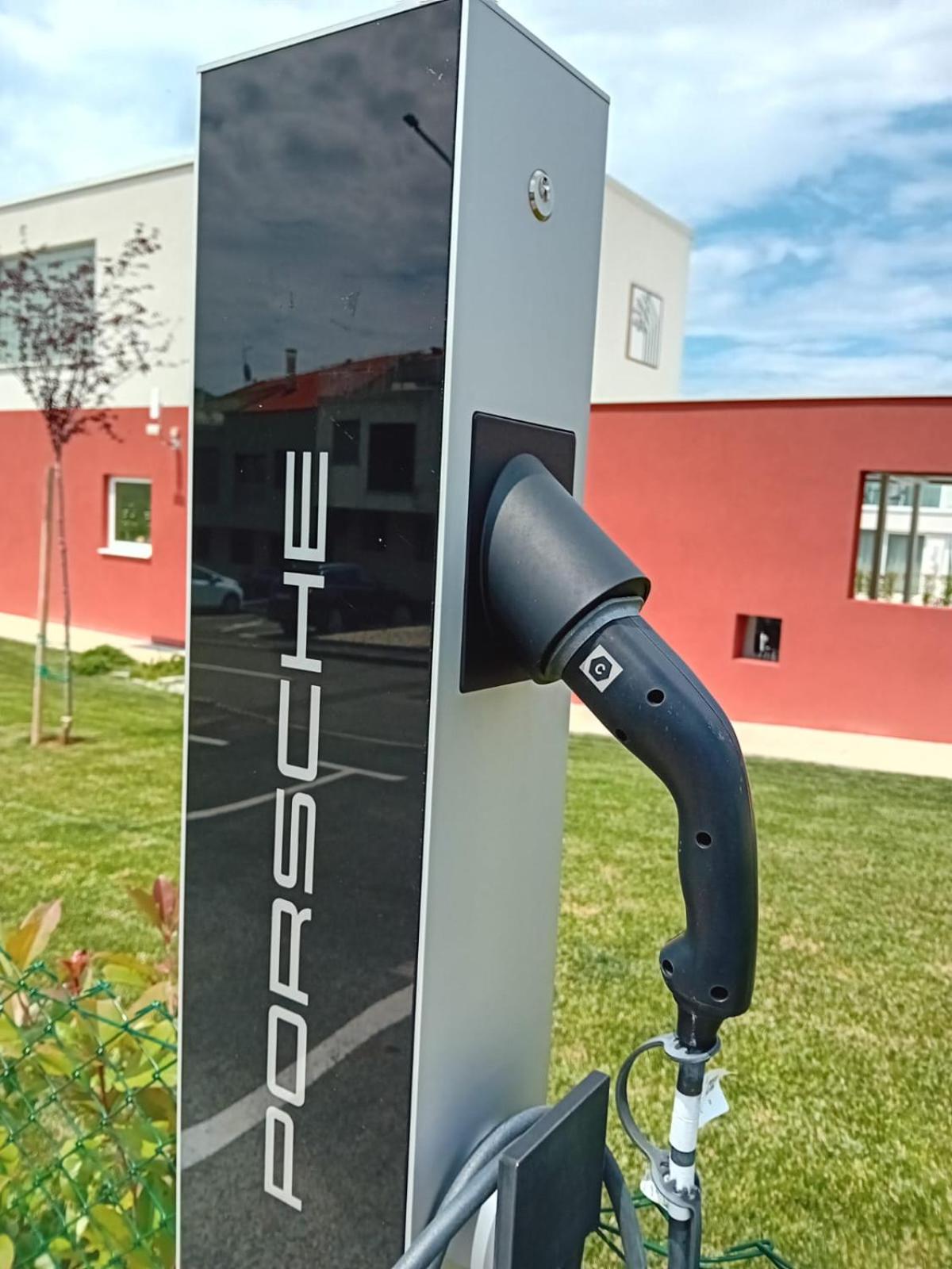 Maj Luxury Residence - Property Image 25