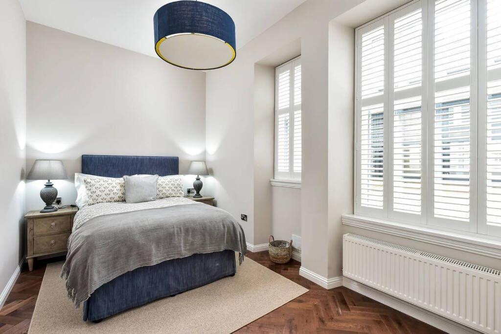 24a Murray Park view 2