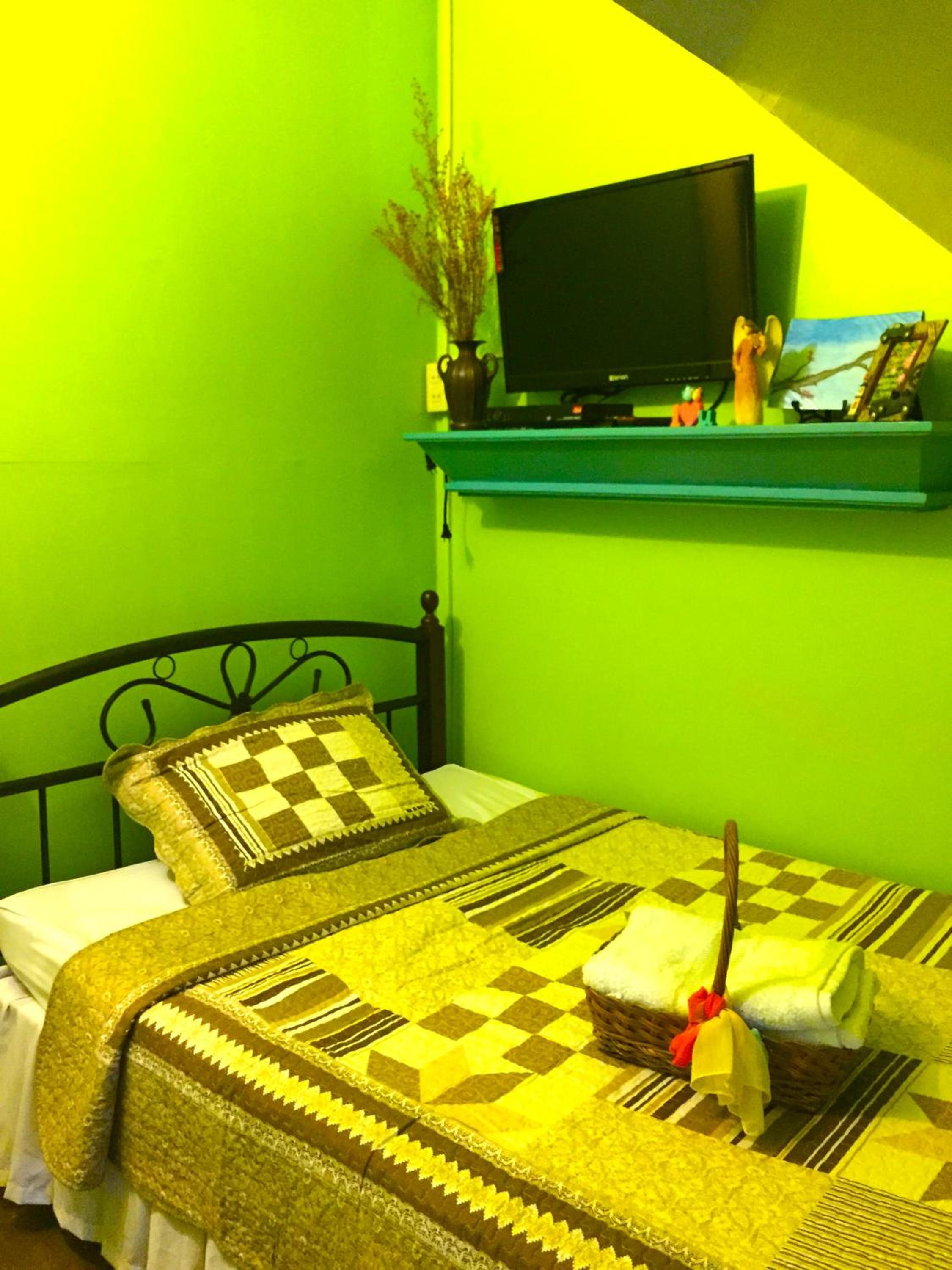 Madie's Place Guest House