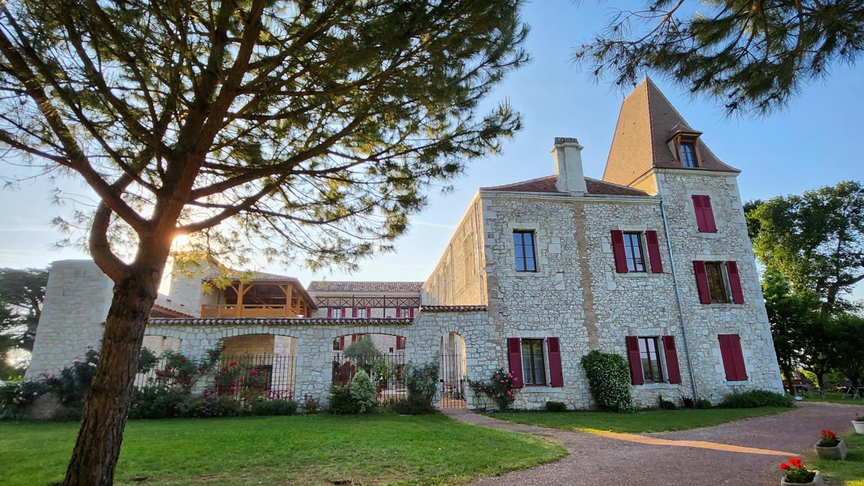 Château de Scandaillac view 5