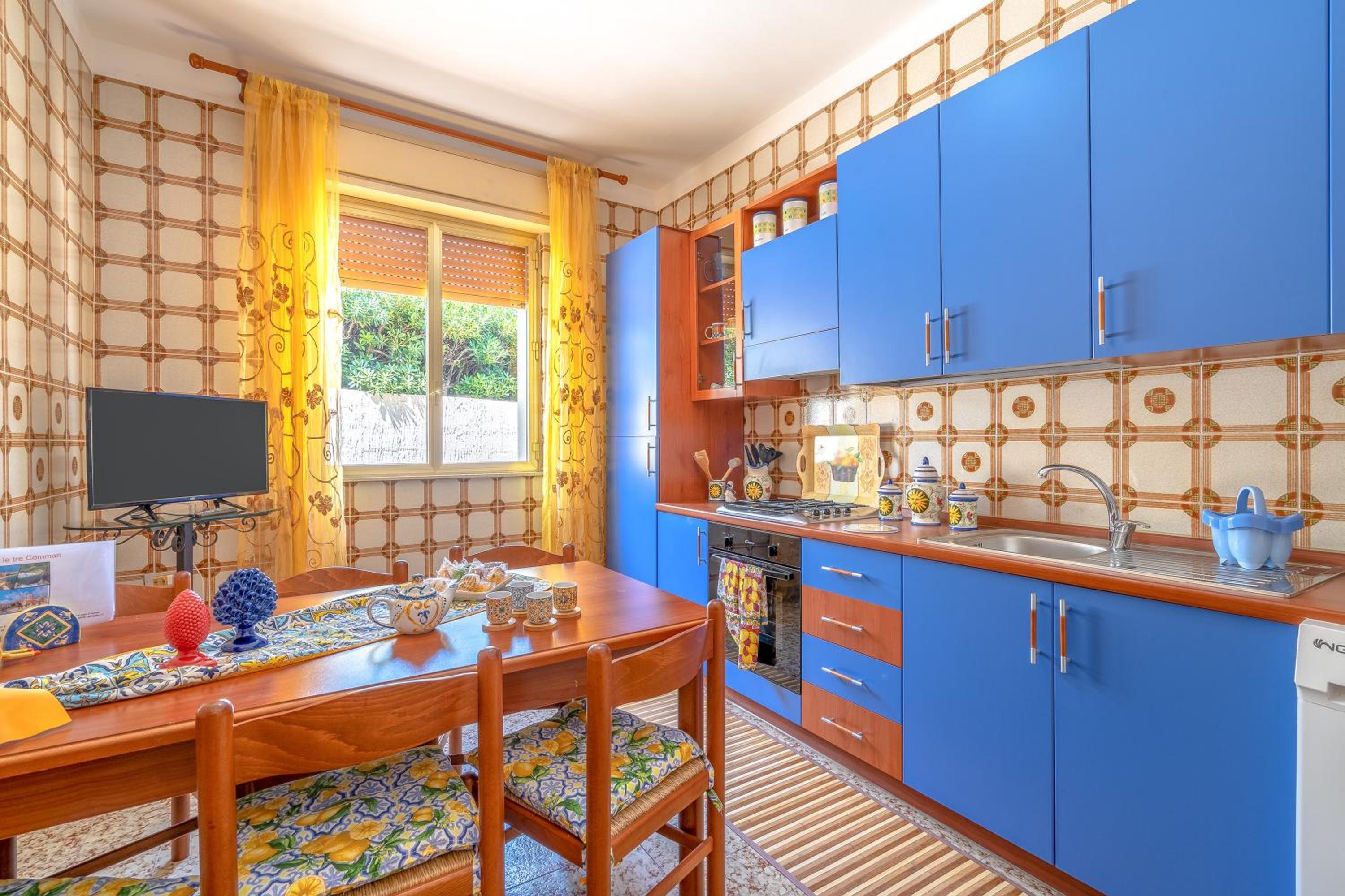 Villa le tre Commari - Blu view 5