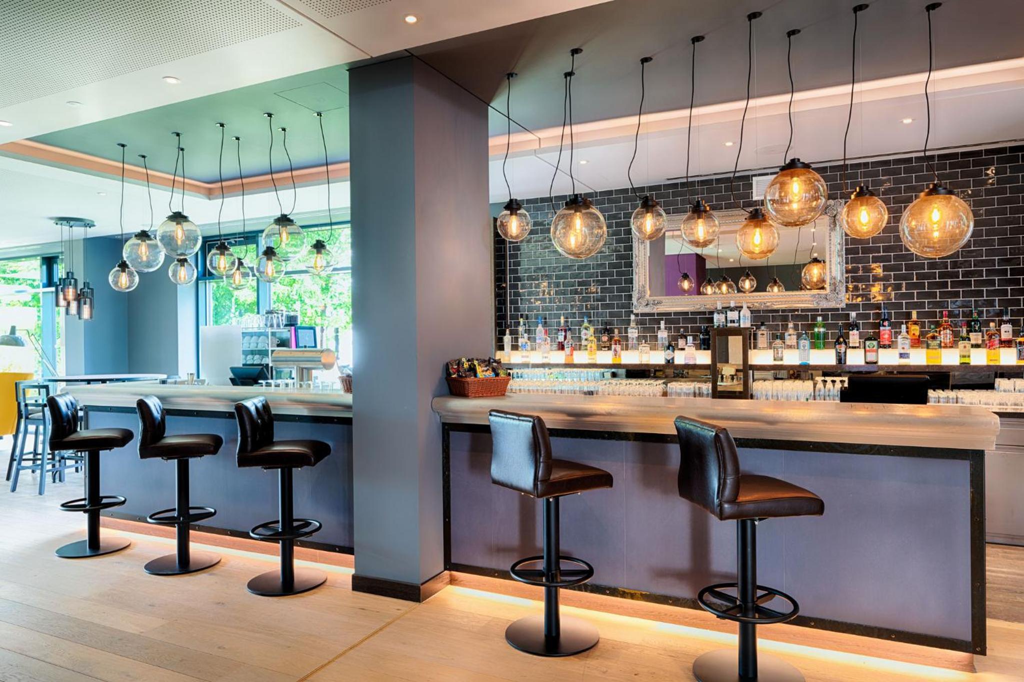 Premier Inn Berlin Airport 4