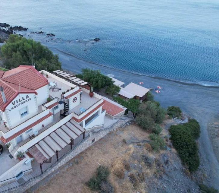 Villa Koutsakis view 4
