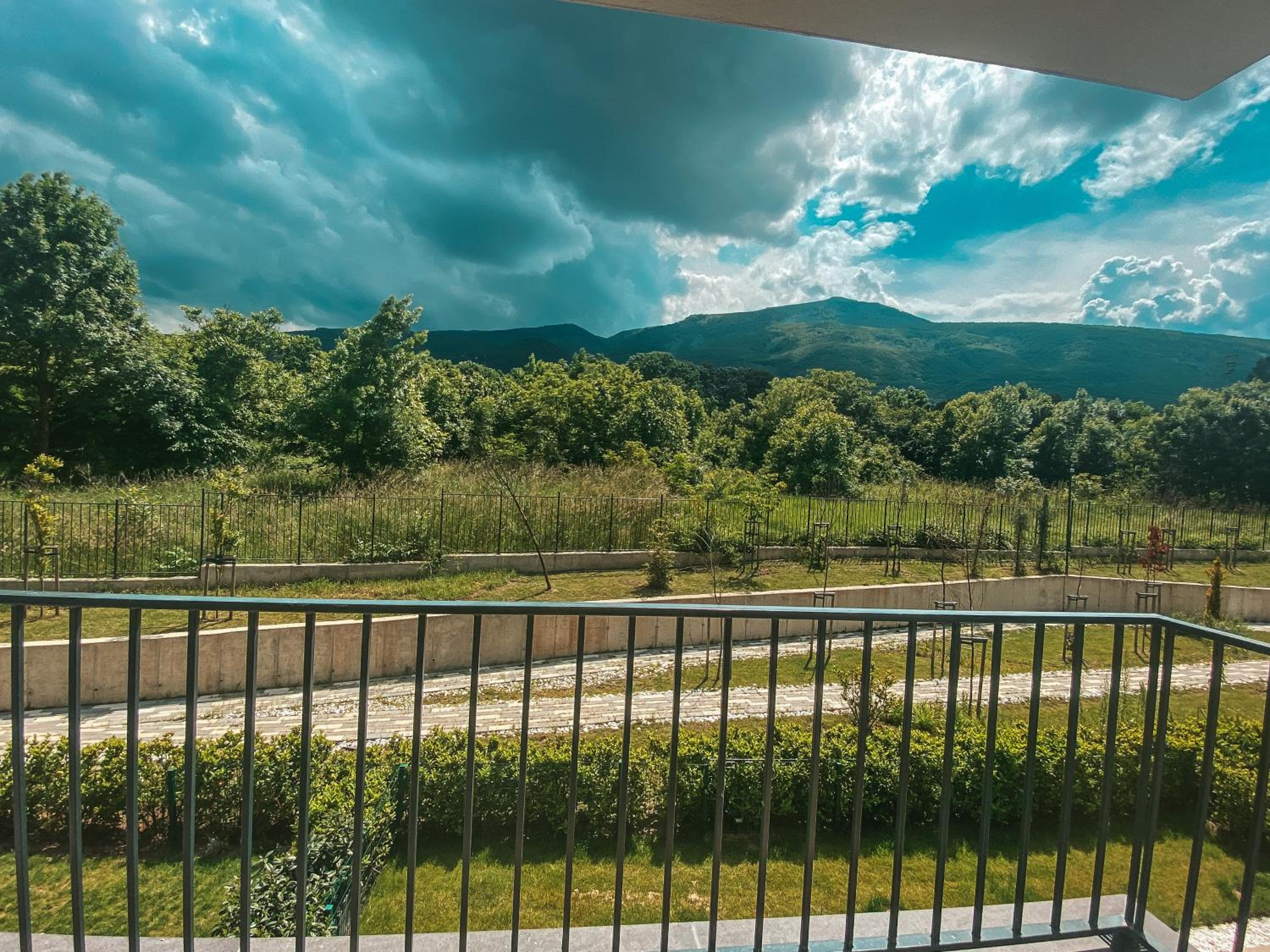 Vitosha View Apartment & Free Parking