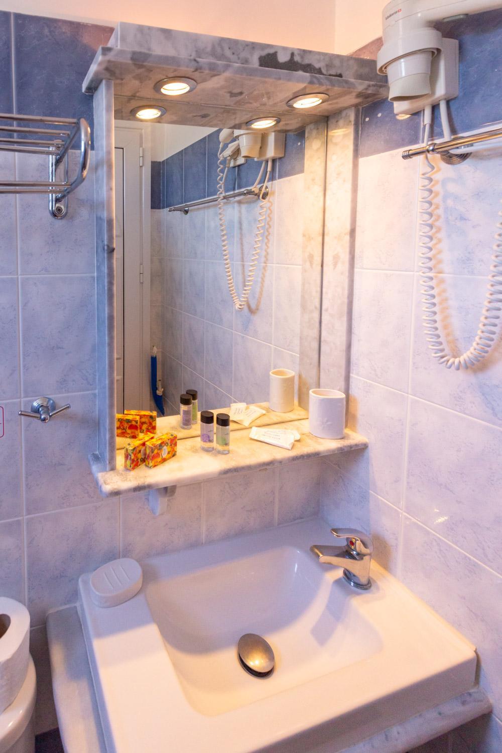 Photo 42